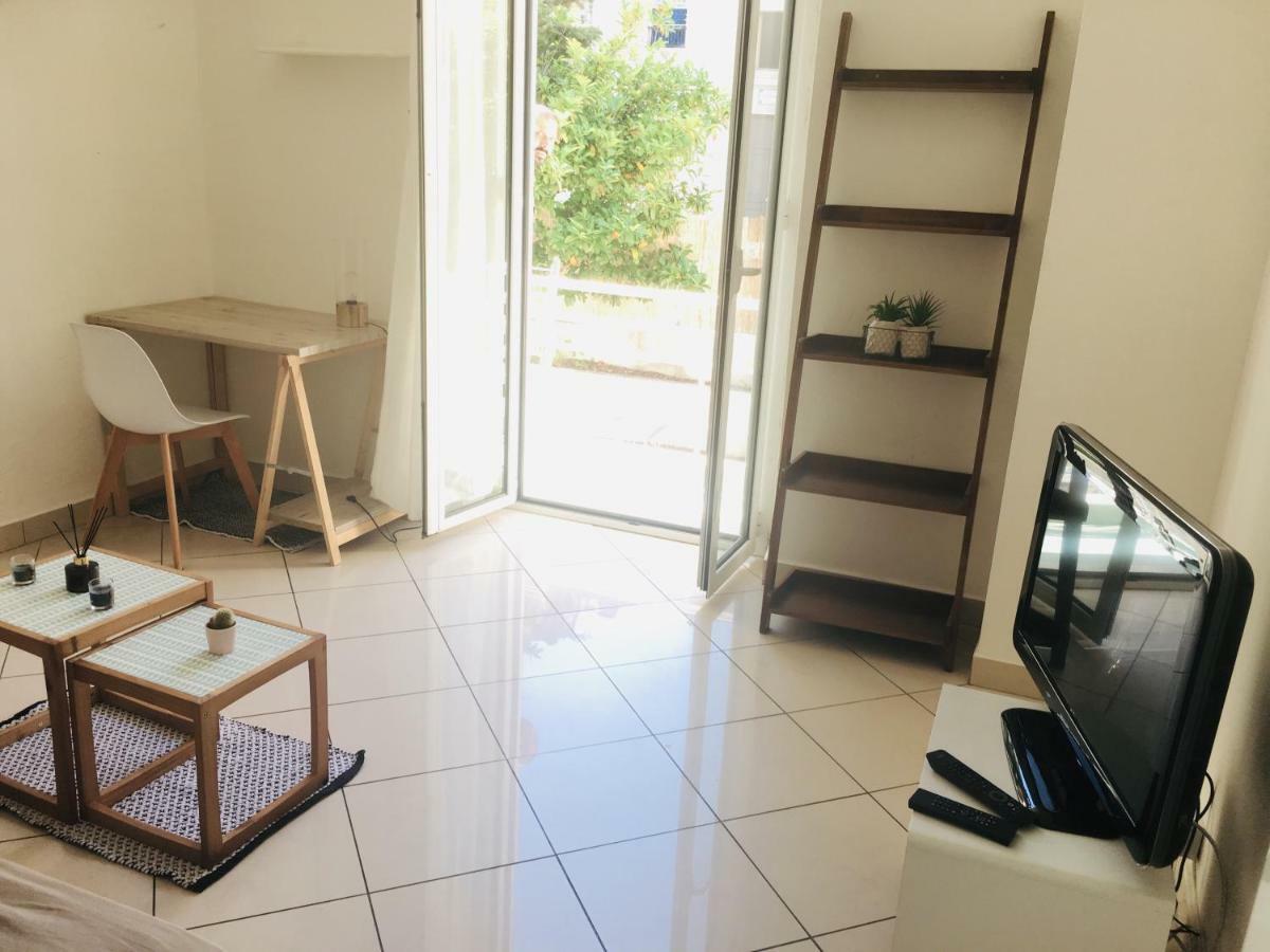 Studio Rosa Bonheur Jardin Parking Proche Des Plages *