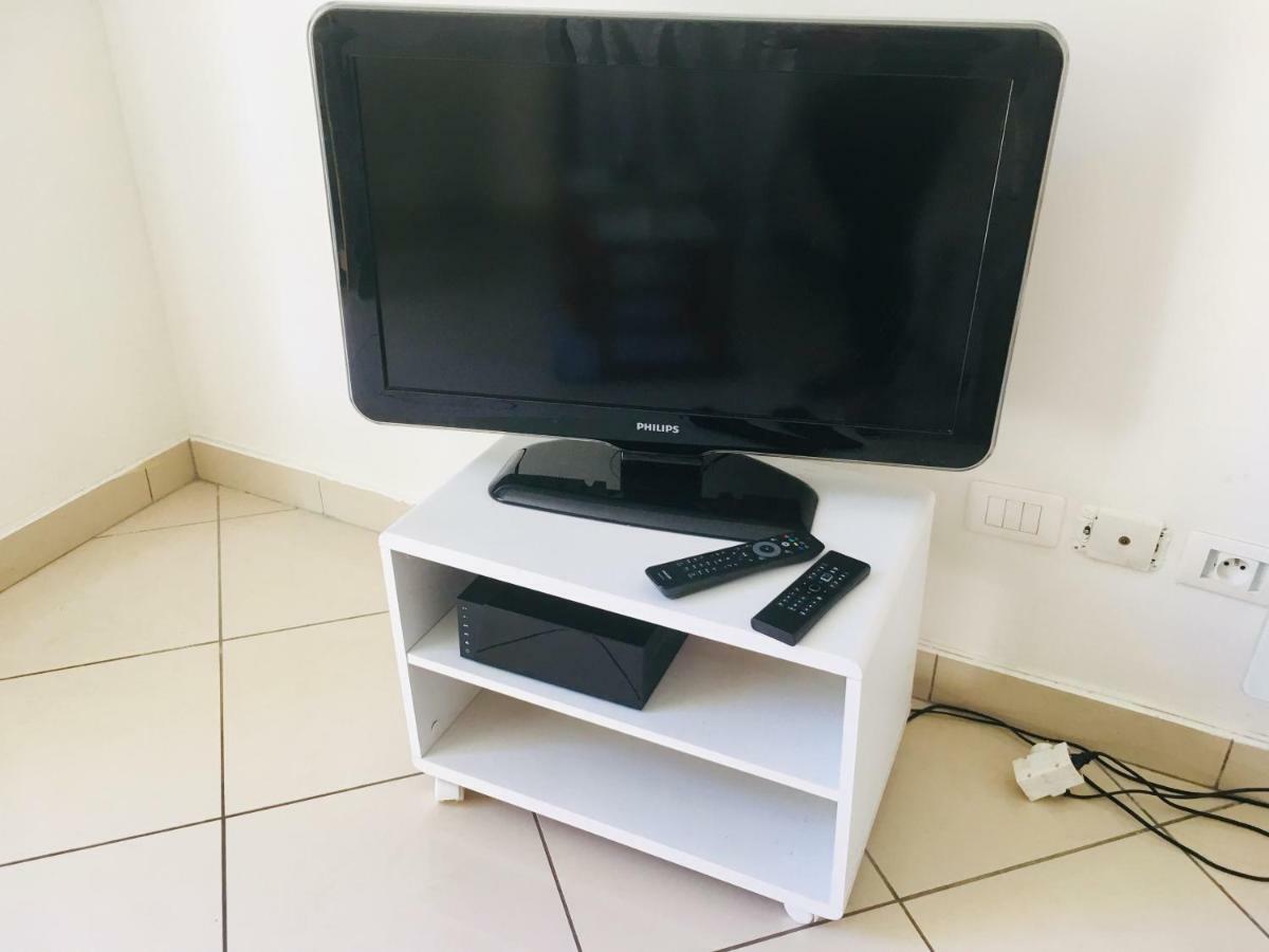 Studio Rosa Bonheur Jardin Parking Proche Des Plages Appartement